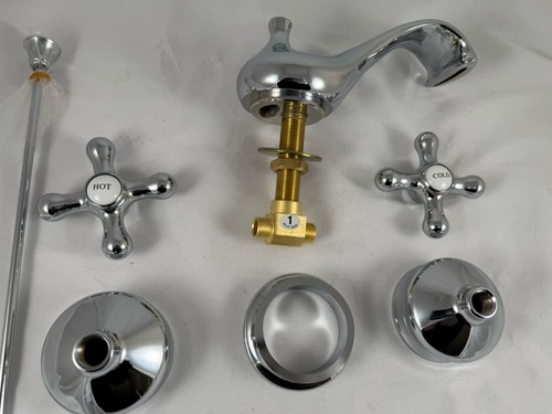 Rubinetto bagno cromato