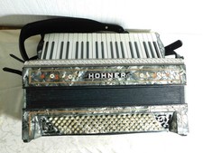 Strumento Musicale Fisarmonica