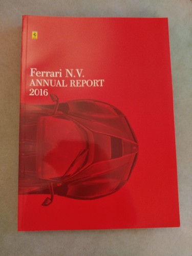 Libro report annuale - 2016",