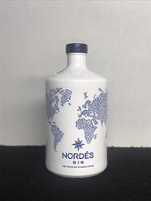 Bottiglia Vuota  GIN NORDES GIN Da Collezione vaso Fiori Candele Lampada