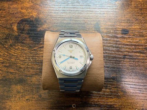 Orologio meccanico cristallo