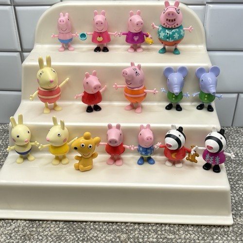 Peppa pig figures - peppa, play