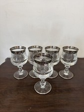 Bellissimi bicchieri da vino