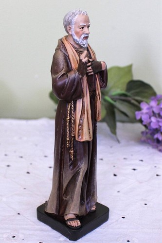Padre pio inch statue - padre,