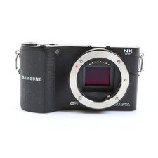 Samsung NX 210 Nero + Ottimo (278336)