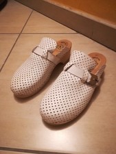 ZOCCOLI SANITARI IN LEGNO CON