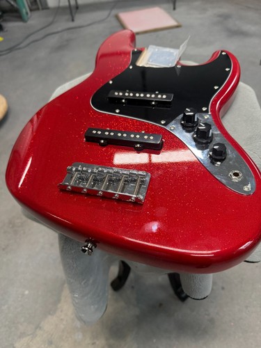 Corpo squier affinity jazz - squier,