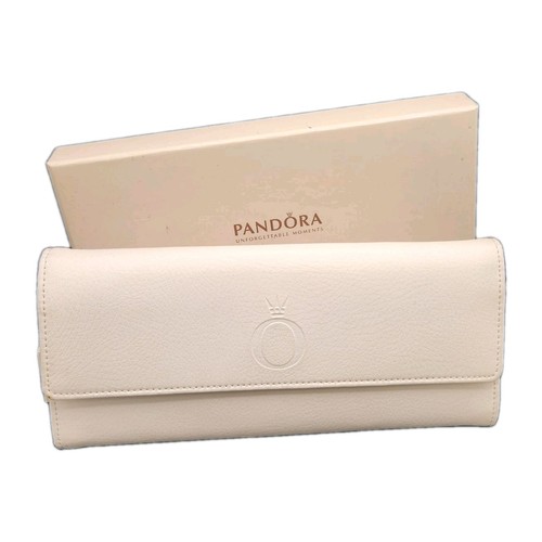 Pochette pandora momenti - pochette,