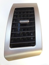 BOCCHETTA ARIA ANTERIORE DESTRA DX PEUGEOT 4007 2010 Cod. 80304A025