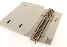 Lima 600046 Base marciapiede senza stazione con semaforo modello H0 1:87