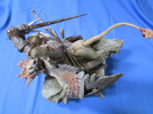 Statua the witcher wild - witcher,
