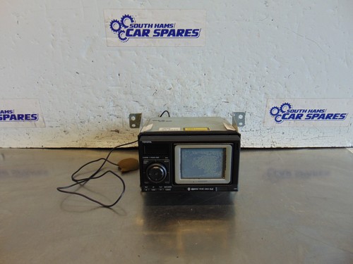Toyota yaris stereo - toyota,