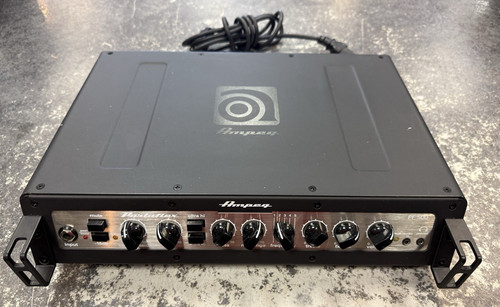Amplificatore basso testa
