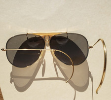 Occhiali da sole autentici Bausch & Lomb vintage RAY BAN VIATOR SHOOTER con custodia.