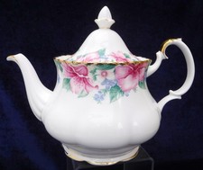 Royal Albert ~Lydia~ teiera
