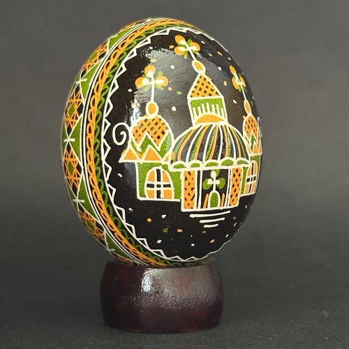 Vero pysanky ucraino - pysanky, pollo