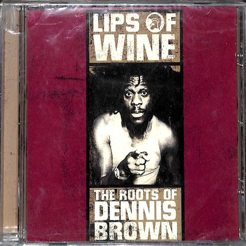 Dennis brown lips - brown, wine