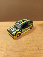 BURAGO 1/24   VOLKSWAGEN GOLF BP ANNI 80 NO BOX 