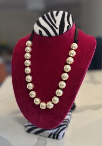 Collana girocollo nastro perle