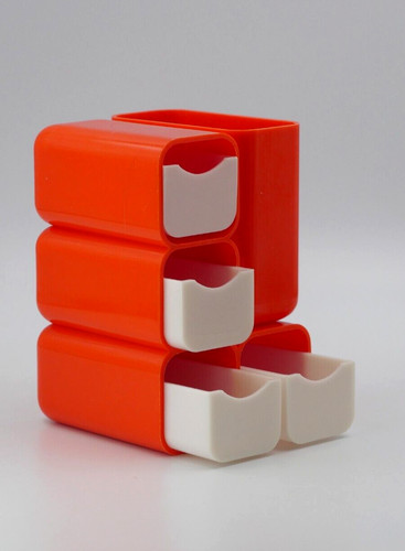 Contenitore in plastica - 🔥,