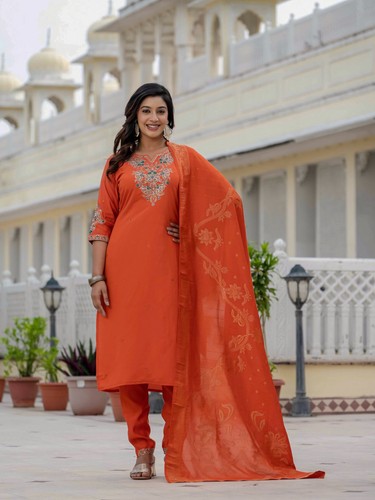 Tunica top designer seta - designer, in