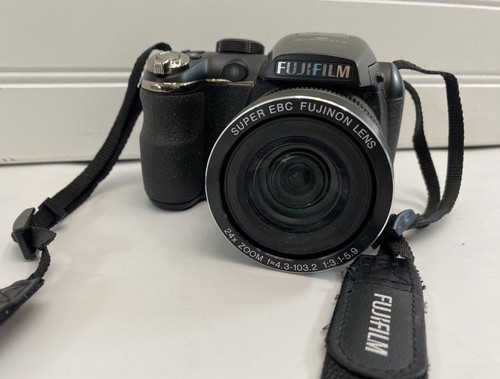 Fujifilm finepix s4200 - fujifilm,