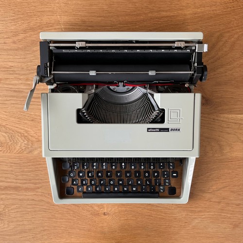 Vintage 1970s olivetti dora - olivetti,