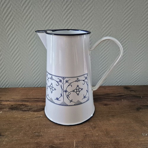 Brocca vintage smaltata brocca