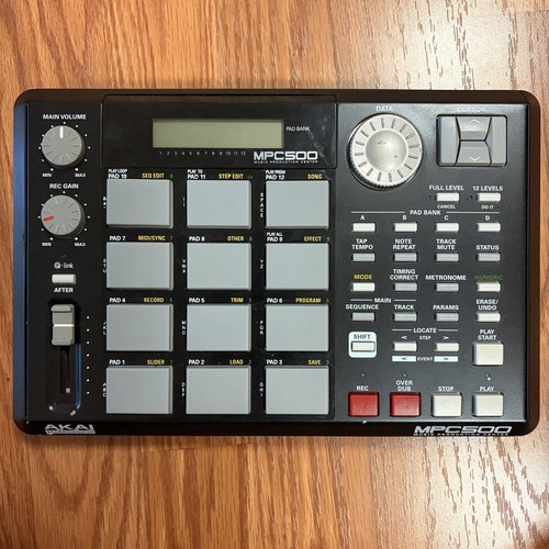 Akai mpc500 sequencer - akai,