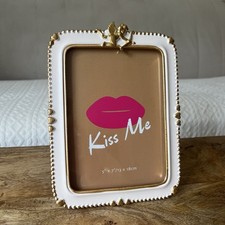 Cornice portafoto bianca stile barocco cherubino angelo cuori