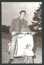 Henry Fonda su Vespa Piaggio -
