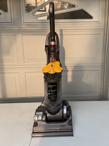 Dyson dc33 multi floor - multi, upright