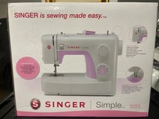 SINGER 3223 Simple Macchina