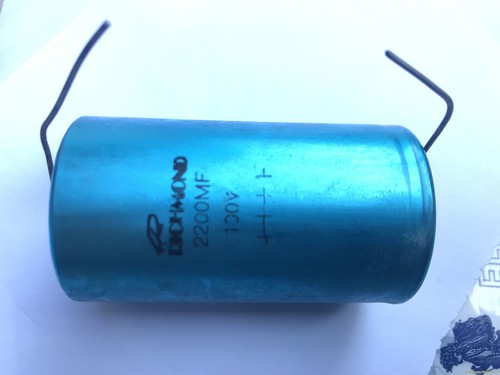 Condensatore elettrolitico - condensatore,