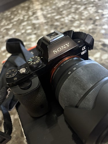 Sony s - sony, a7
