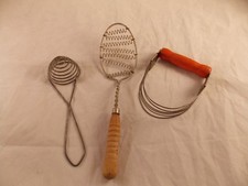 UTENSILI DA CUCINA VINTAGE -