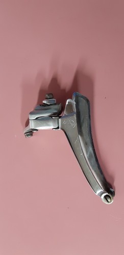 Deragliatore anteriore