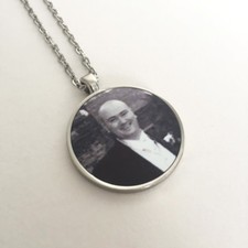Ciondolo catena memoria - e,