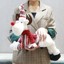 Bambole di peluche natalizie