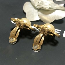 CHANEL earrings CC CocoMark