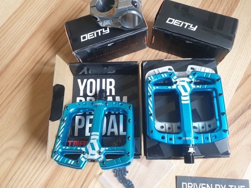 Deity signature tmac flat - signature,