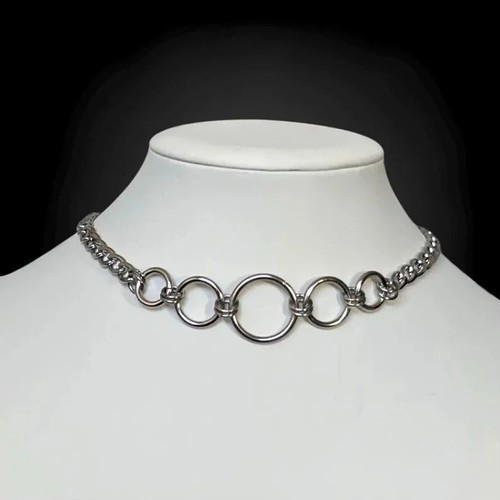 Collana girocollo uomo gotico