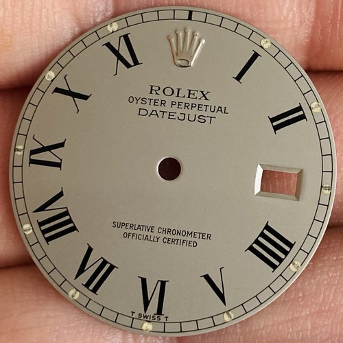 Rolex grey buckley dial - grey,