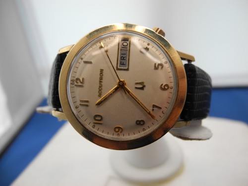 Bulova accutron day - bulova, date