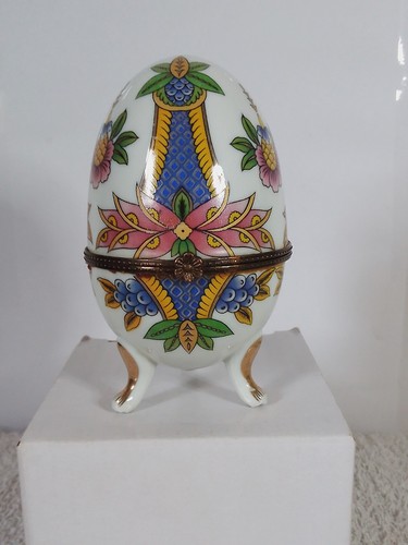 Vintage porcelain egg - egg, trinket