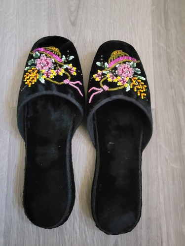 Pantofole con perline - , in