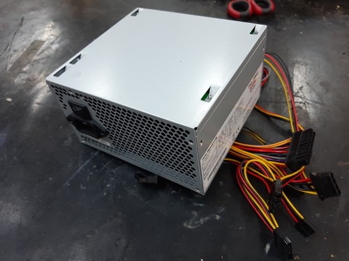 Alimentatore interno per - , pc
