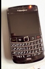 BlackBerry Bold 9780 colore nero usato con qualche graffio e bolla su schermo