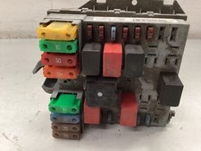 SCATOLA PORTA FUSIBILI PER