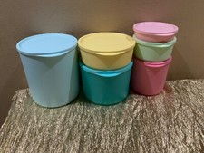 Nuovo bellissimo Tupperware